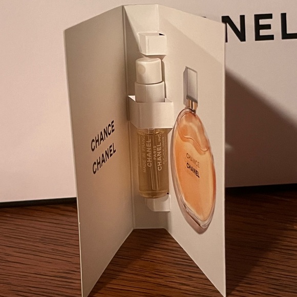 CHANEL Tie-Up Gift Bag with CHANCE Perfume + Red Rouge Allure Lipstick Samples - Picture 9 of 12